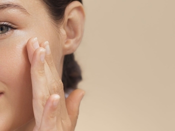 Dark Spots After Summer? Here’s the K-Beauty Solution That Actually Works image